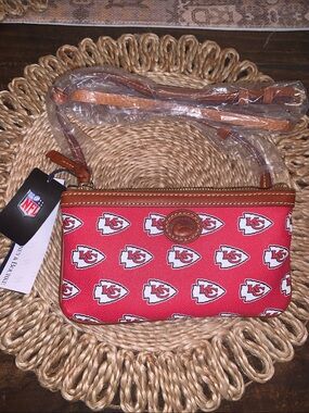 Dooney & Bourke Kansas City Chiefs Red Large Slim Crossbody Purse